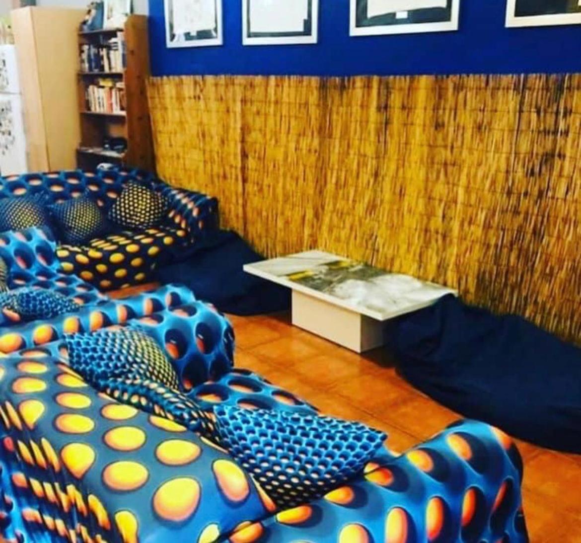 The Paintshop Hostel فيغيورا دا فوز المظهر الخارجي الصورة