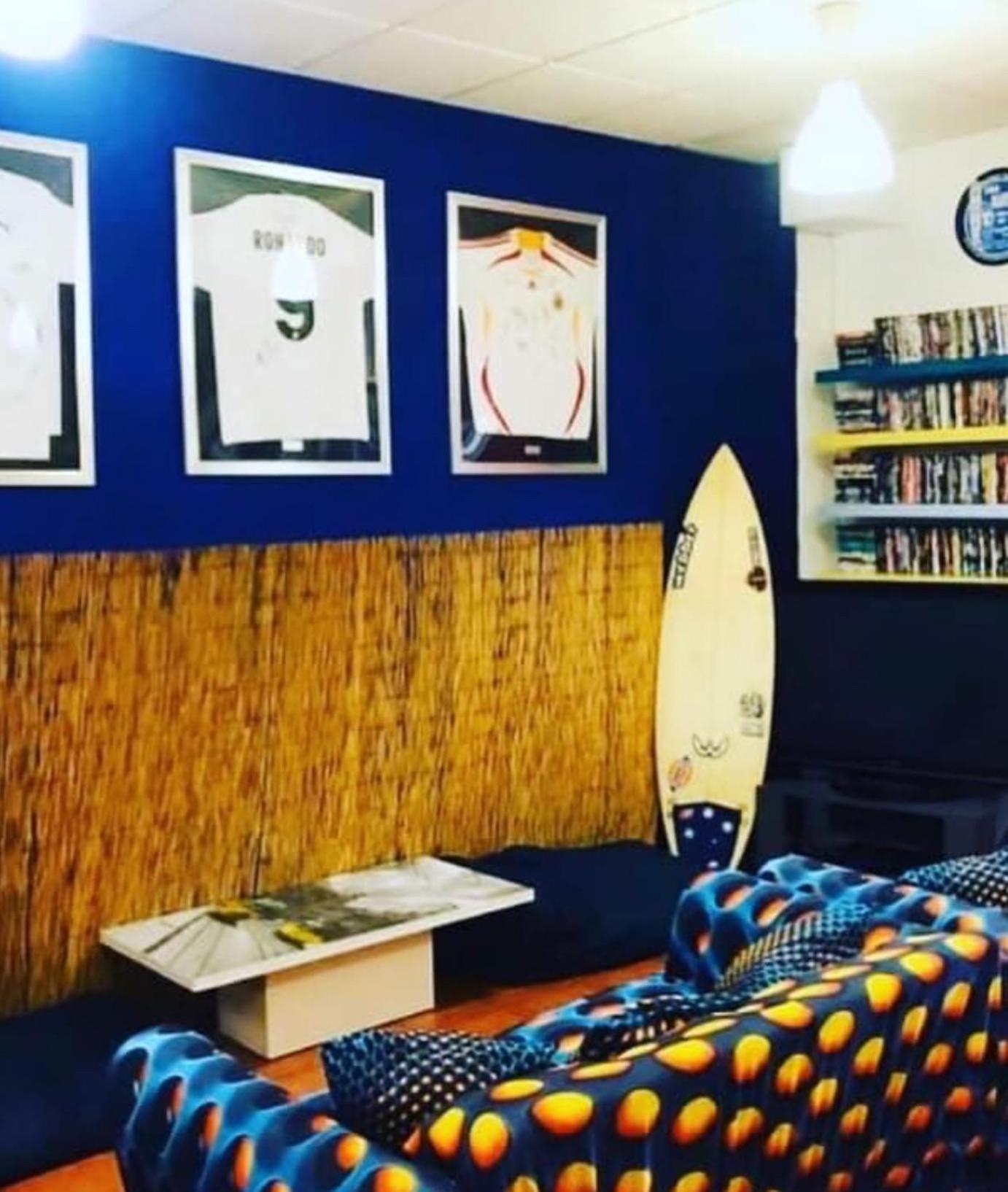 The Paintshop Hostel فيغيورا دا فوز المظهر الخارجي الصورة